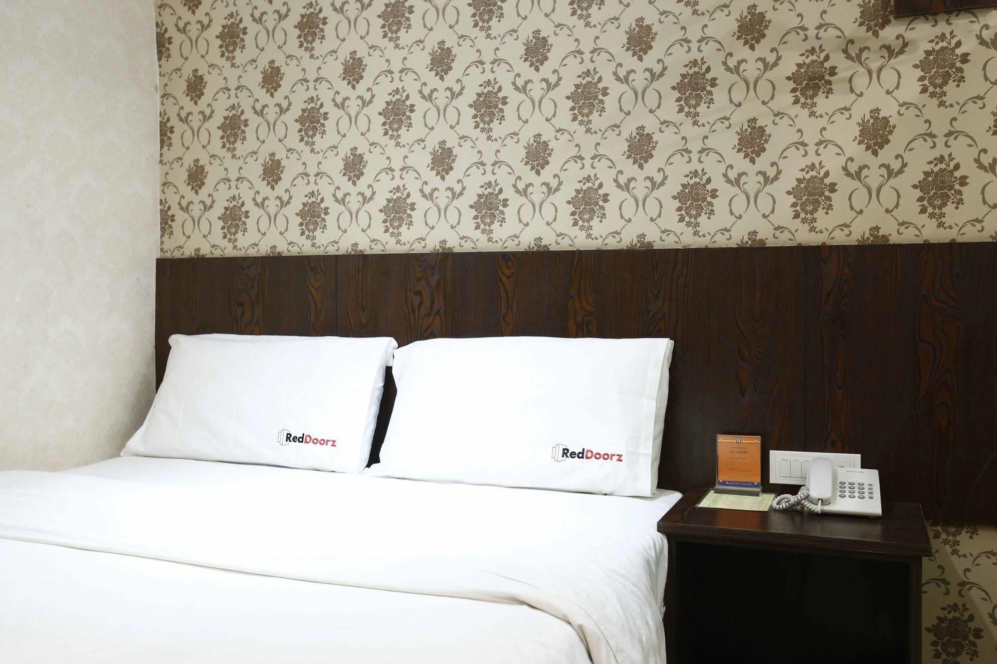 Reddoorz @ Gajah Mada Hotel Jakarta Eksteriør billede